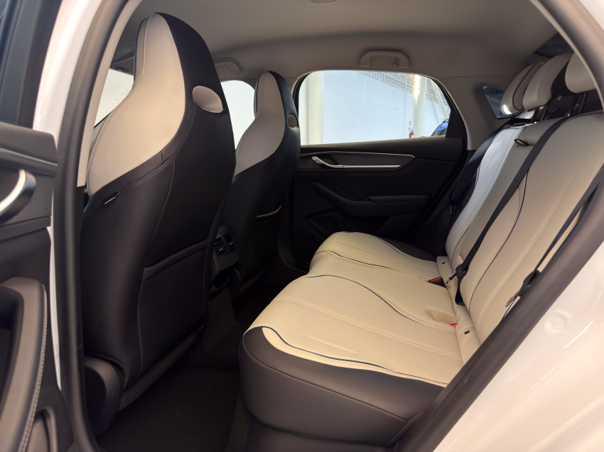 BYD KING 1.5 DM-I PHEV GL AUTOMÁTICO 25