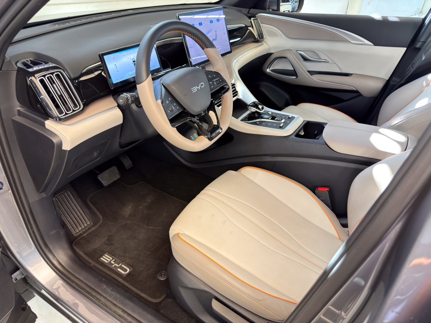 BYD SONG PRO 1.5 DM-I HÍBRIDO GL AUTOMÁTICO 14