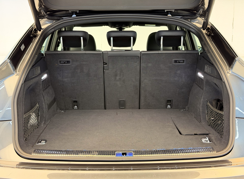 Audi Q5 2.0 55 TFSIE PHEV PERFORMANCE QUATTRO S TRONIC 11