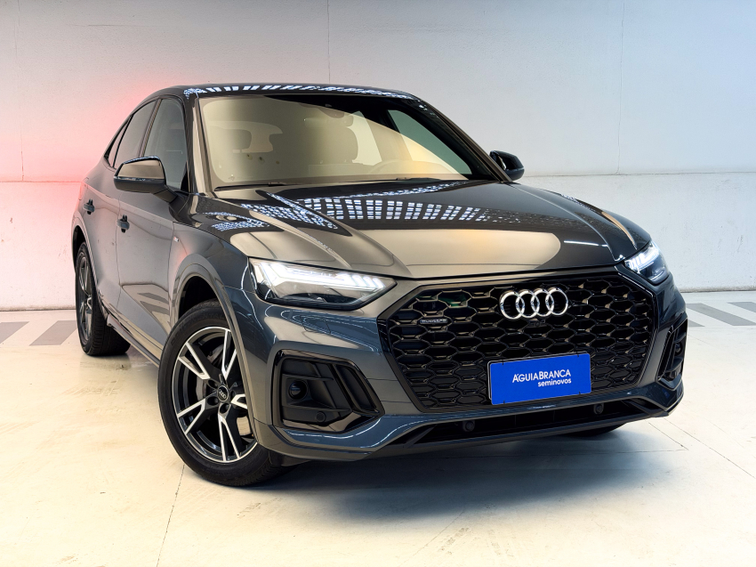 Audi Q5 2.0 55 TFSIE PHEV PERFORMANCE QUATTRO S TRONIC 5
