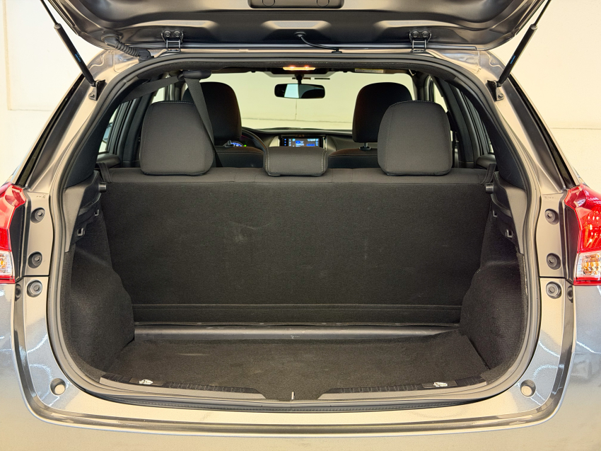 Toyota YARIS 1.5 16V FLEX XL MULTIDRIVE 11