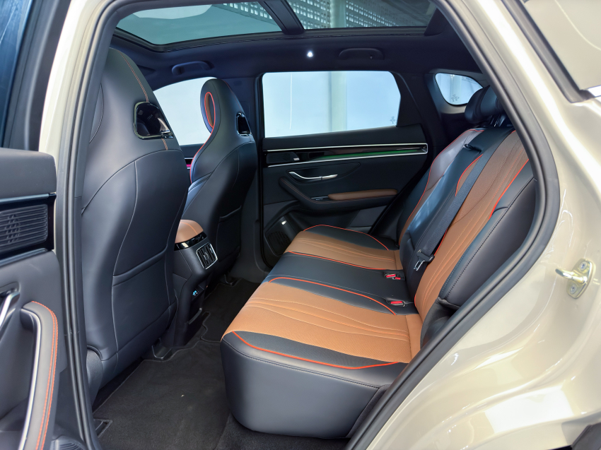 BYD SONG PLUS PREMIUM 1.5 DM-I TURBO HÍBRIDO AWD AUTOMÁTICO 26