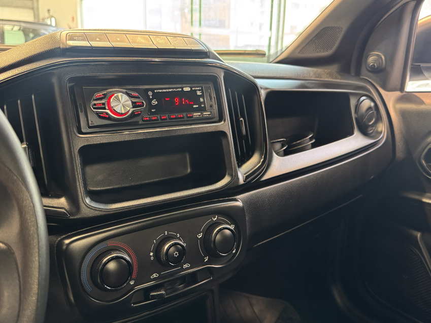 Carro Fiat STRADA