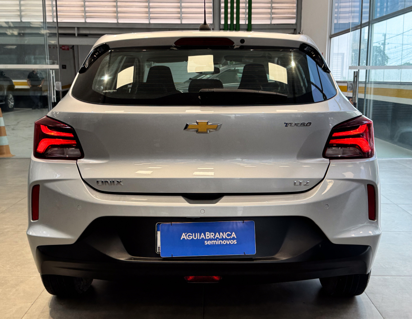 Carro Chevrolet ONIX