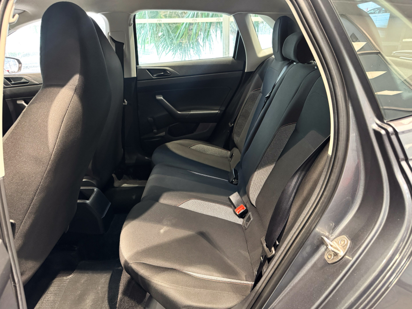 Carro Volkswagen POLO