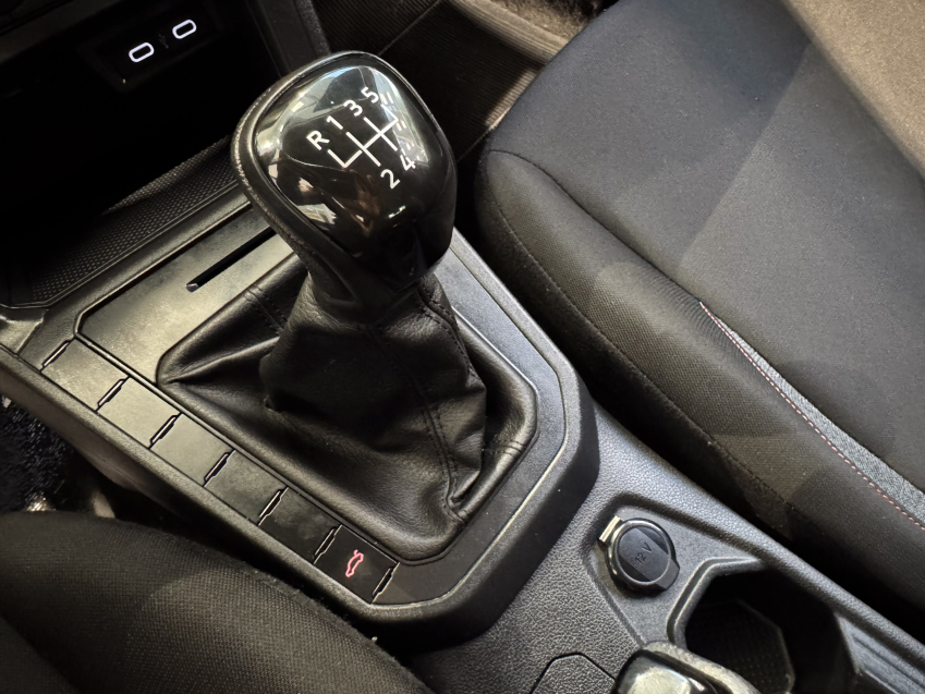 Carro Volkswagen POLO