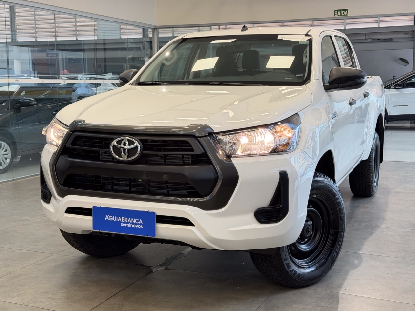 Toyota HILUX 2.8 D-4D TURBO DIESEL CD POWER PACK 4X4 AUTOMÁTICA