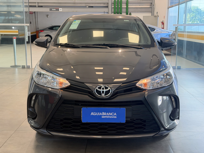 Toyota YARIS 1.5 16V FLEX SEDAN XL MULTIDRIVE 3