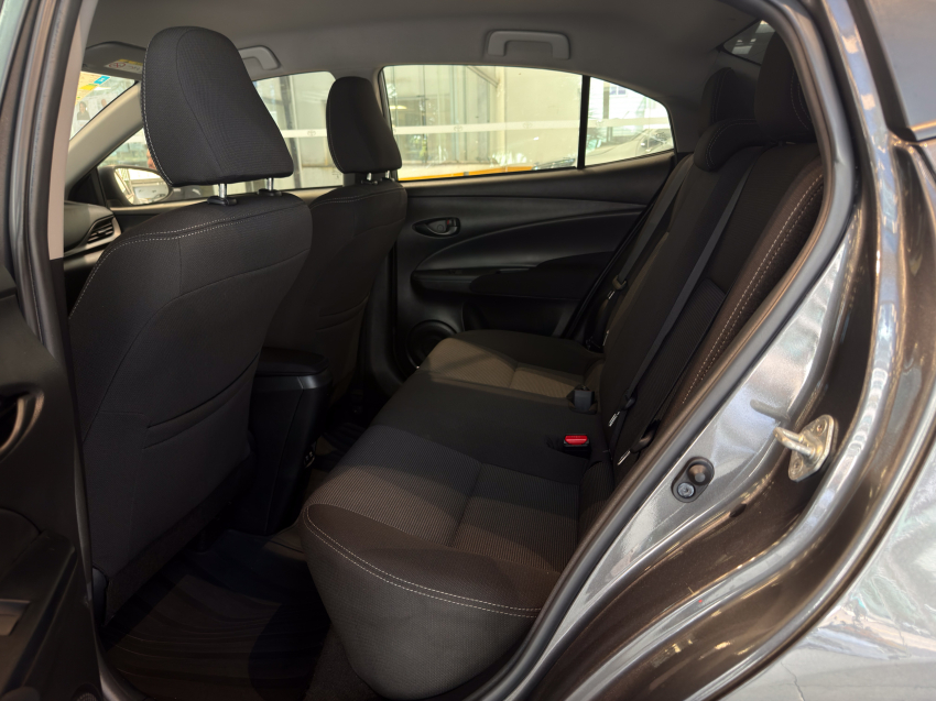 Toyota YARIS 1.5 16V FLEX SEDAN XL MULTIDRIVE 25