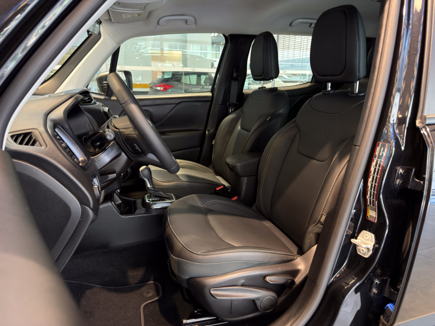 JEEP RENEGADE 1.3 T270 TURBO FLEX LONGITUDE AT6 24