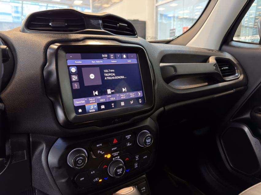 JEEP RENEGADE 1.3 T270 TURBO FLEX LONGITUDE AT6 17
