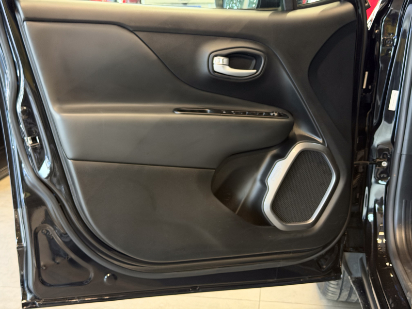 JEEP RENEGADE 1.3 T270 TURBO FLEX LONGITUDE AT6 22