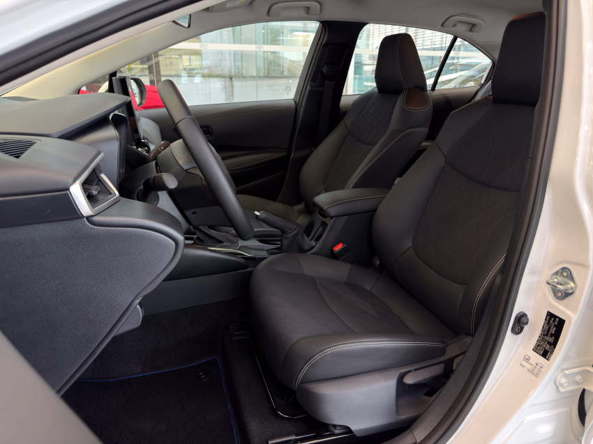 Toyota COROLLA 1.8 VVT-I HYBRID FLEX GLI CVT 24