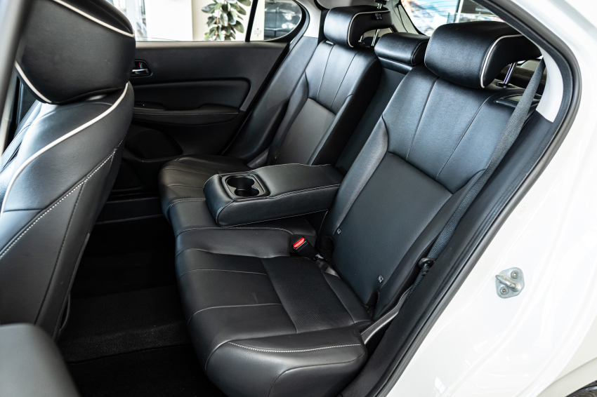 Honda CITY 1.5 i-VTEC FLEX HATCH TOURING CVT 21
