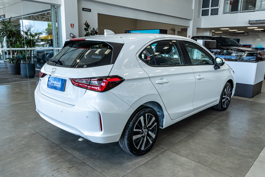 Honda CITY 1.5 i-VTEC FLEX HATCH TOURING CVT 10