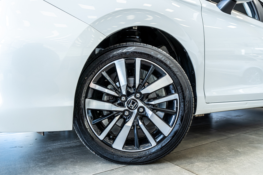 Honda CITY 1.5 i-VTEC FLEX HATCH TOURING CVT 2