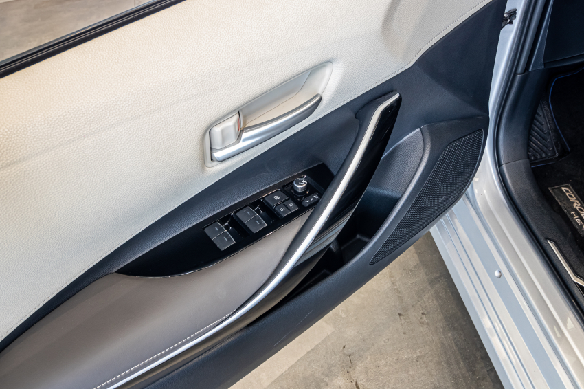 Toyota COROLLA 1.8 VVT-I HYBRID FLEX ALTIS PREMIUM CVT 19