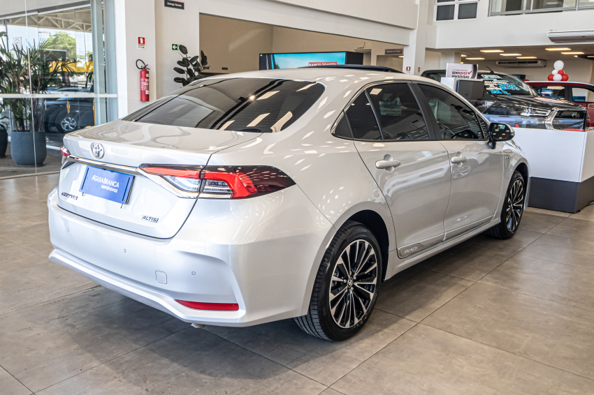 Toyota COROLLA 1.8 VVT-I HYBRID FLEX ALTIS PREMIUM CVT 10
