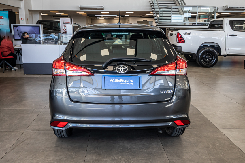 Toyota YARIS 1.5 16V FLEX XLS MULTIDRIVE 8
