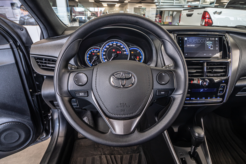 Toyota YARIS 1.5 16V FLEX XLS MULTIDRIVE 15