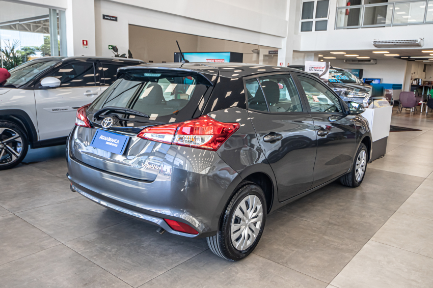 Toyota YARIS 1.5 16V FLEX XLS MULTIDRIVE 10