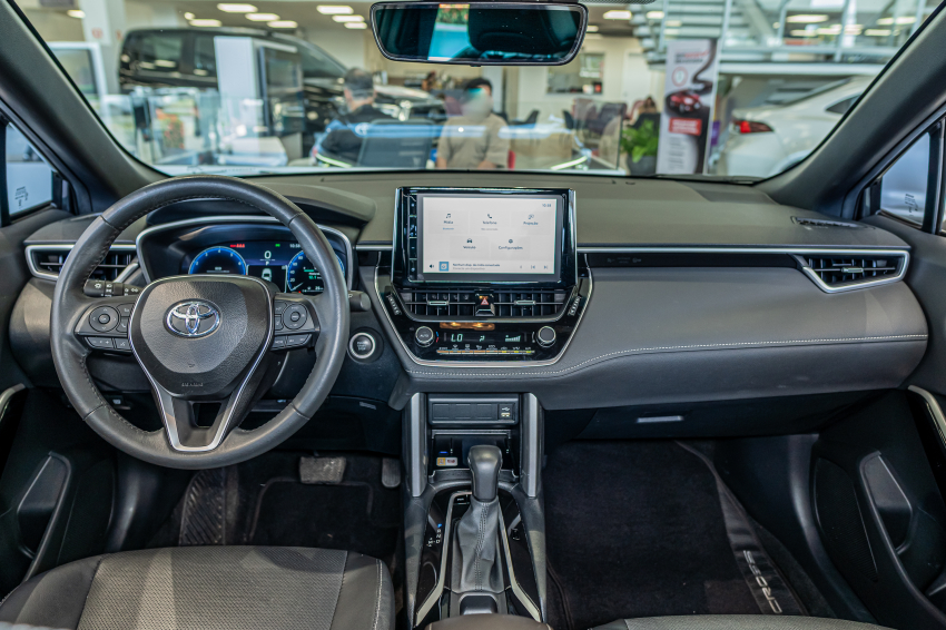 Toyota COROLLA CROSS 2.0 VVT-IE FLEX XRE DIRECT SHIFT 14