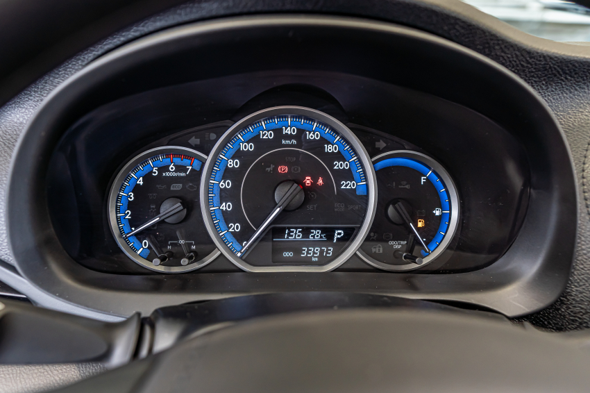 Toyota YARIS 1.5 16V FLEX XL MULTIDRIVE 12
