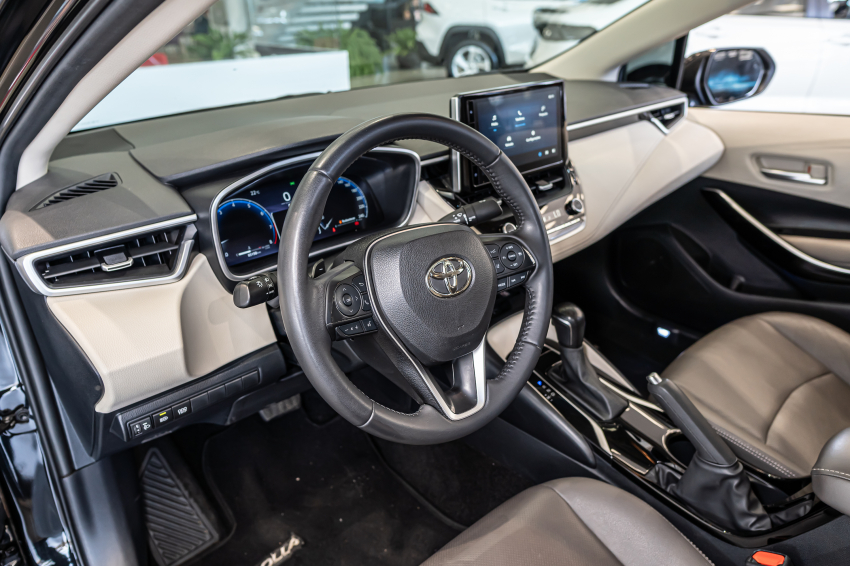 Toyota COROLLA 2.0 VVT-IE FLEX ALTIS DIRECT SHIFT 13