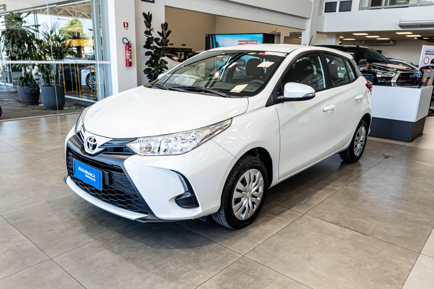 Toyota YARIS 1.5 16V FLEX XL MULTIDRIVE