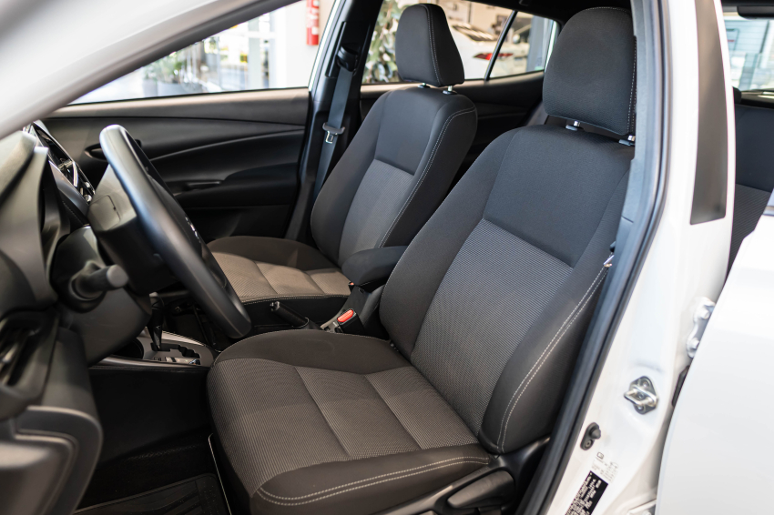 Toyota YARIS 1.5 16V FLEX XL MULTIDRIVE 19