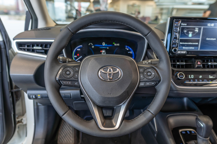 Toyota COROLLA 1.8 VVT-I HYBRID FLEX ALTIS CVT 15