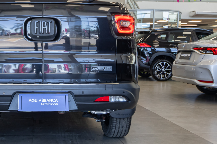 Carro Fiat TORO