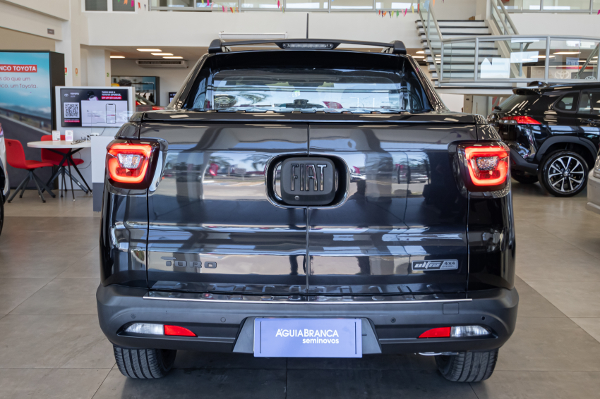 Carro Fiat TORO