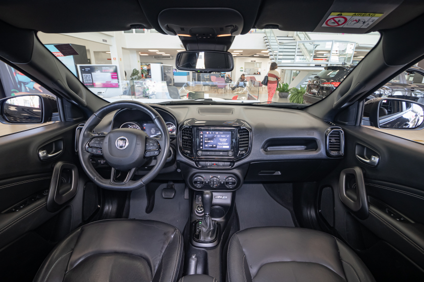Carro Fiat TORO
