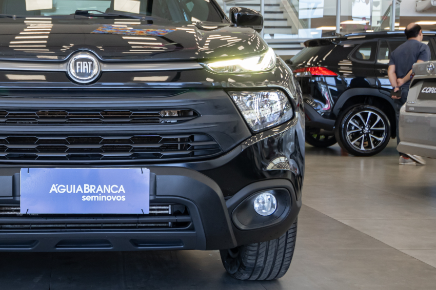 Carro Fiat TORO