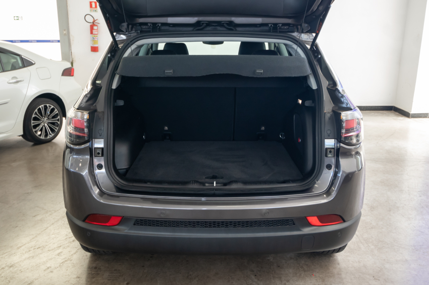 Carro JEEP COMPASS