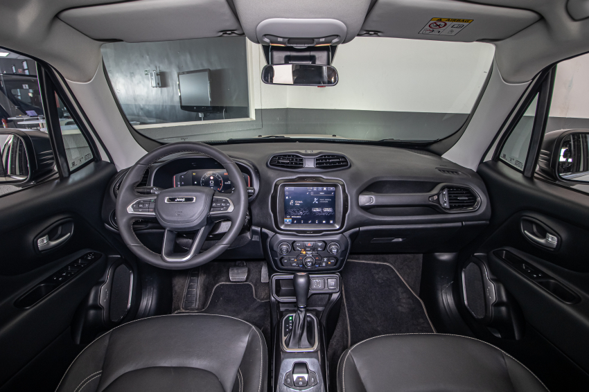 JEEP RENEGADE 1.3 T270 TURBO FLEX LONGITUDE AT6 14