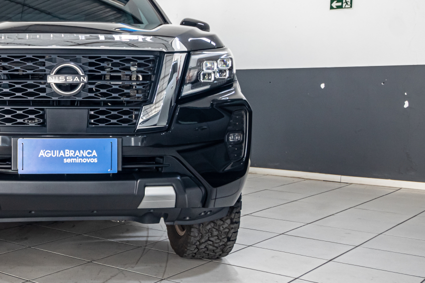 Nissan FRONTIER 2.3 16V TURBO DIESEL PLATINUM CD 4X4 AUTOMÁTICO 4
