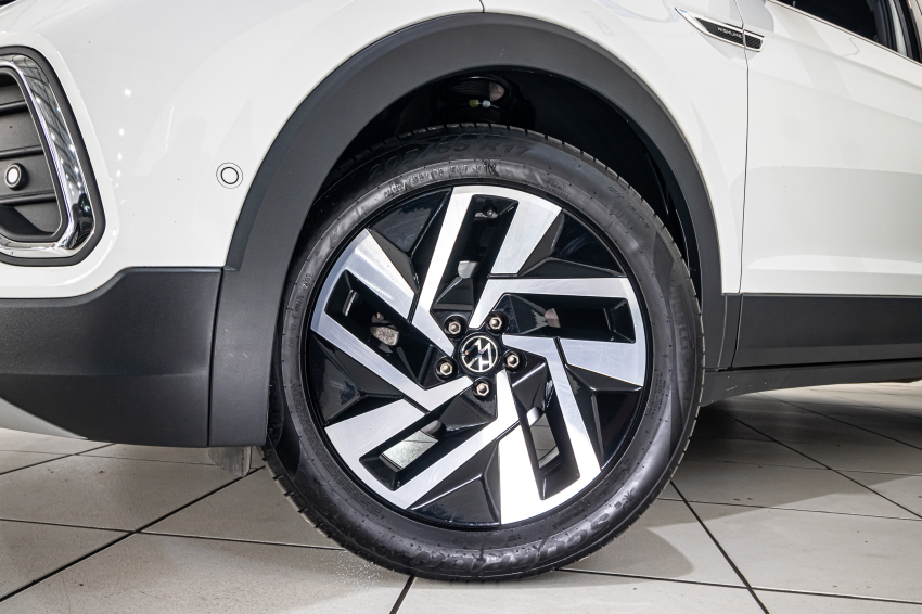 Volkswagen T-CROSS 1.4 250 TSI TOTAL FLEX HIGHLINE AUTOMÁTICO 2
