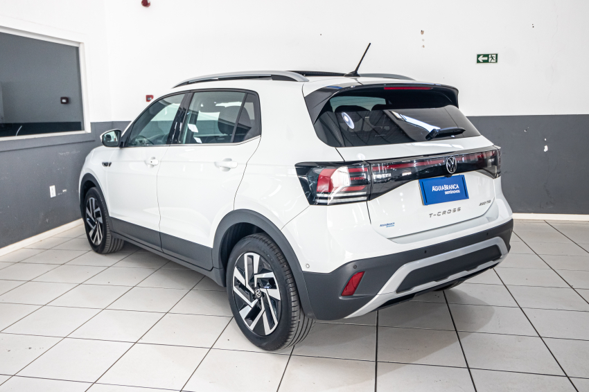 Volkswagen T-CROSS 1.4 250 TSI TOTAL FLEX HIGHLINE AUTOMÁTICO 7
