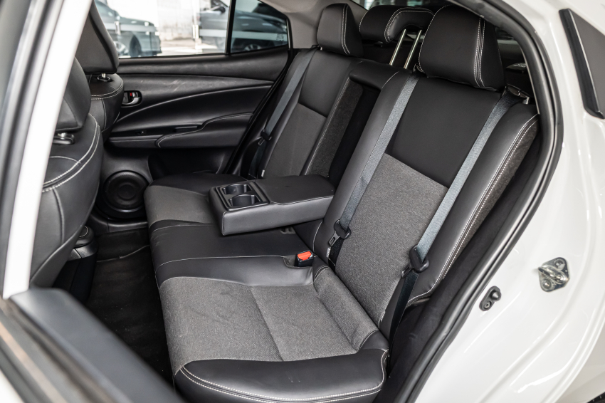 Toyota YARIS 1.5 16V FLEX SEDAN XS MULTIDRIVE 21