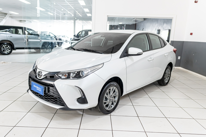 Toyota YARIS 1.5 16V FLEX SEDAN XS MULTIDRIVE