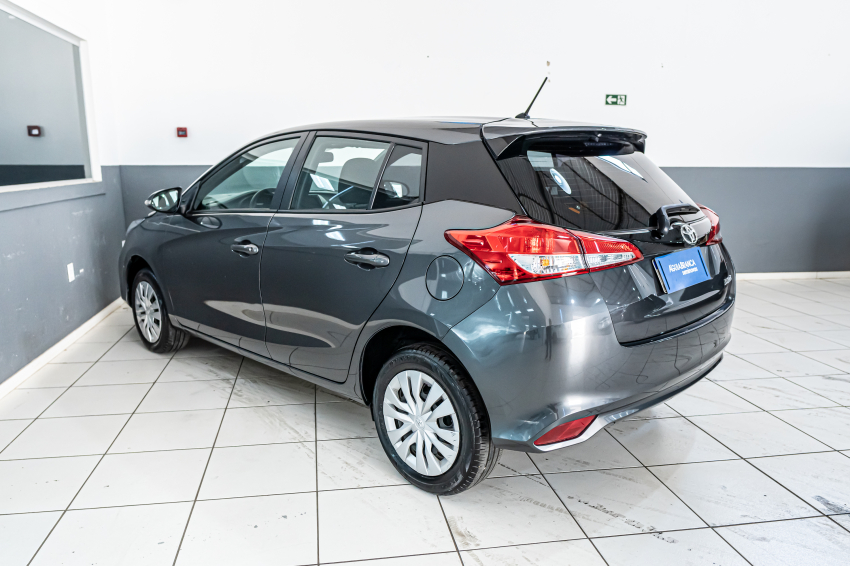 Toyota YARIS 1.5 16V FLEX XS MULTIDRIVE 6