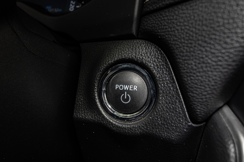 Toyota RAV4 2.5 VVT-IE HYBRID SX CONNECT AWD CVT 16