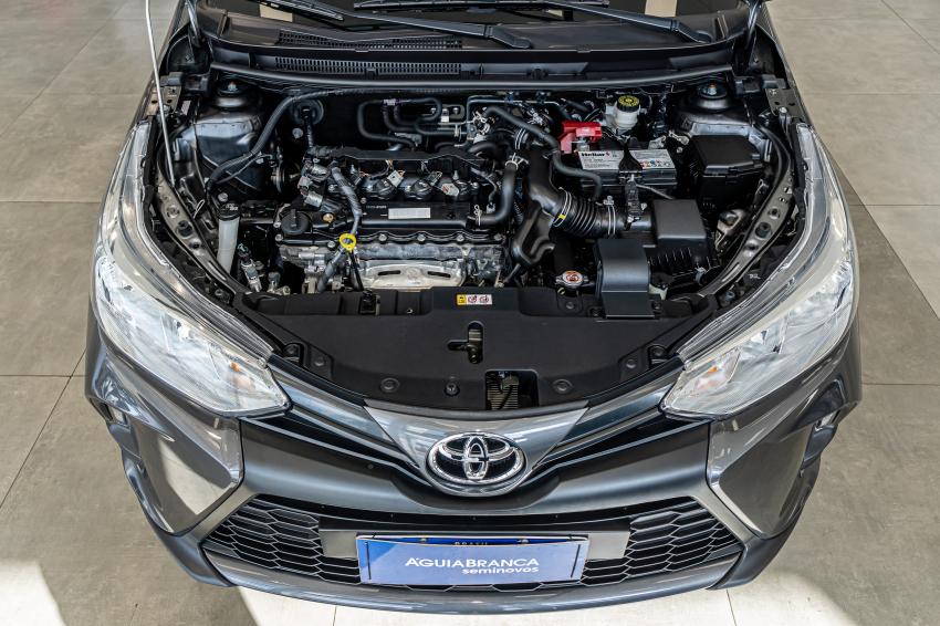 Toyota YARIS 1.5 16V FLEX XL MULTIDRIVE 6