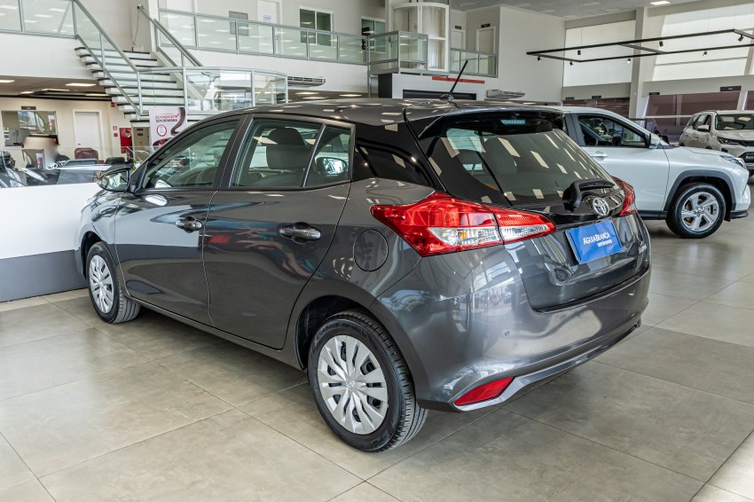 Toyota YARIS 1.5 16V FLEX XL MULTIDRIVE 7