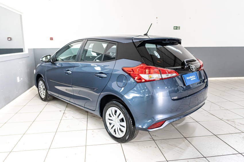 Toyota YARIS 1.5 16V FLEX XL MULTIDRIVE 7