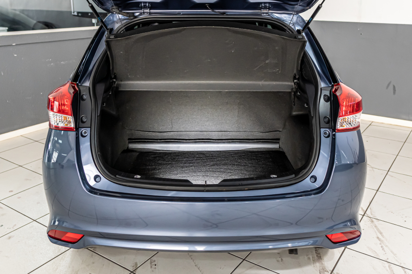 Toyota YARIS 1.5 16V FLEX XL MULTIDRIVE 11