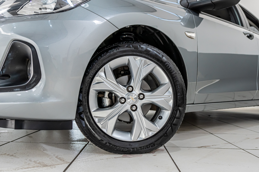 Chevrolet ONIX 1.0 TURBO FLEX PLUS LTZ AUTOMÁTICO 2
