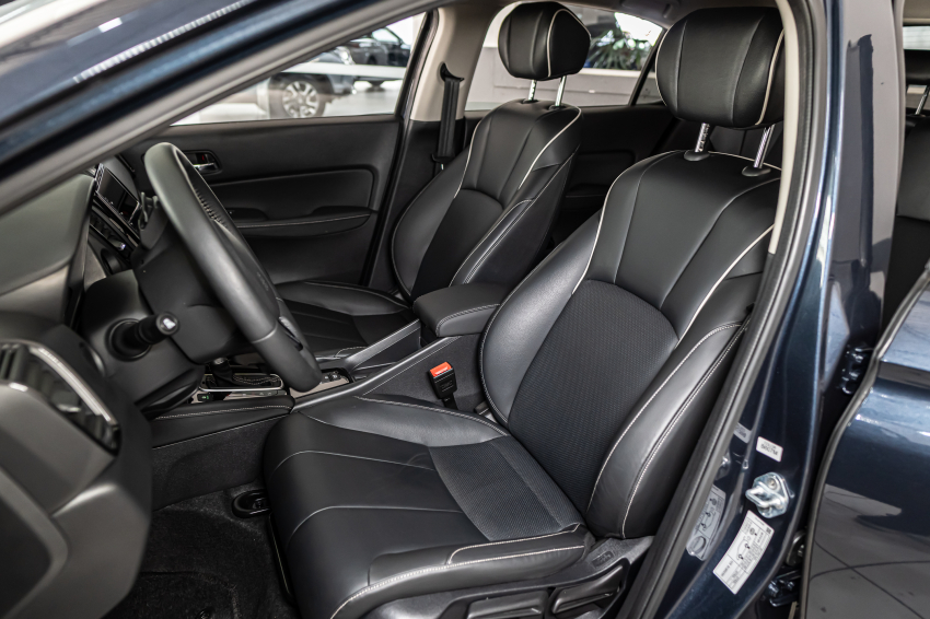 Honda CITY 1.5 i-VTEC FLEX HATCH TOURING CVT 20